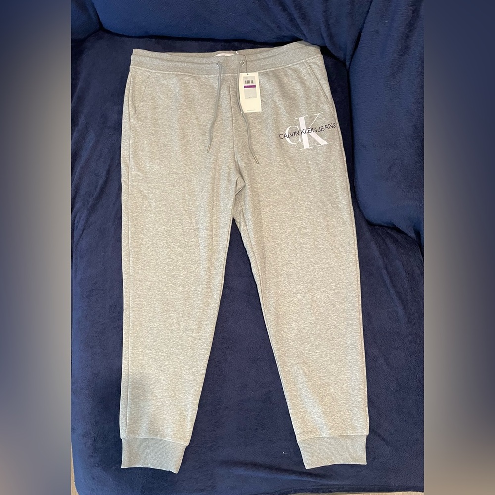 grey calvin klein jogger sweatpants 2XL with tags